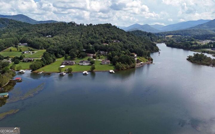 Property Photo:  1701 Victoria Woods Drive  GA 30546 