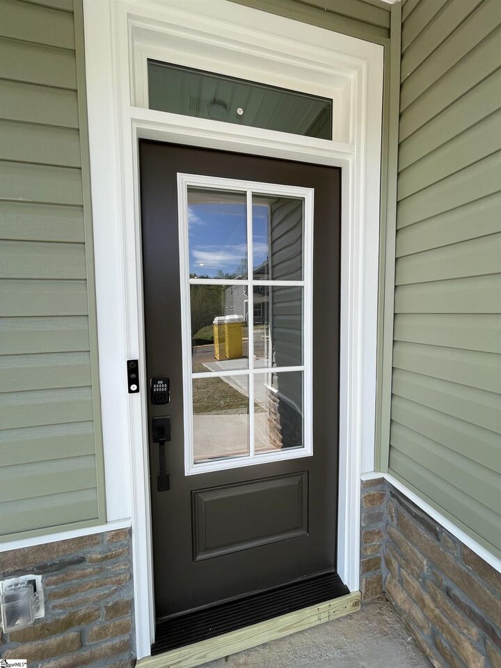 Property Photo:  18 Gateway Drive  SC 29630 