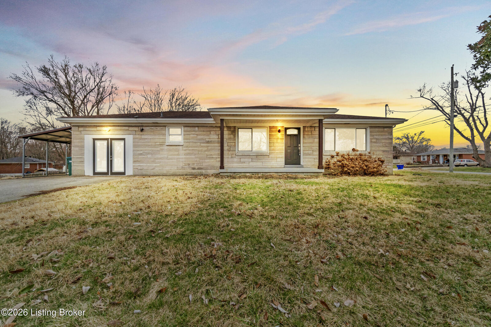 Property Photo:  5500 Jessamine Ln  KY 40258 