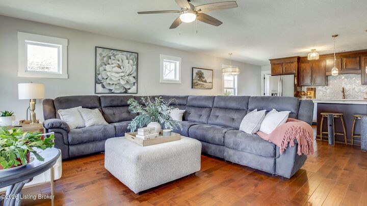 Property Photo:  6208 Hillcrest Ct  KY 40014 