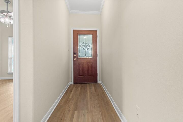 Property Photo: 1105 Isabella Boulevard TX 77515