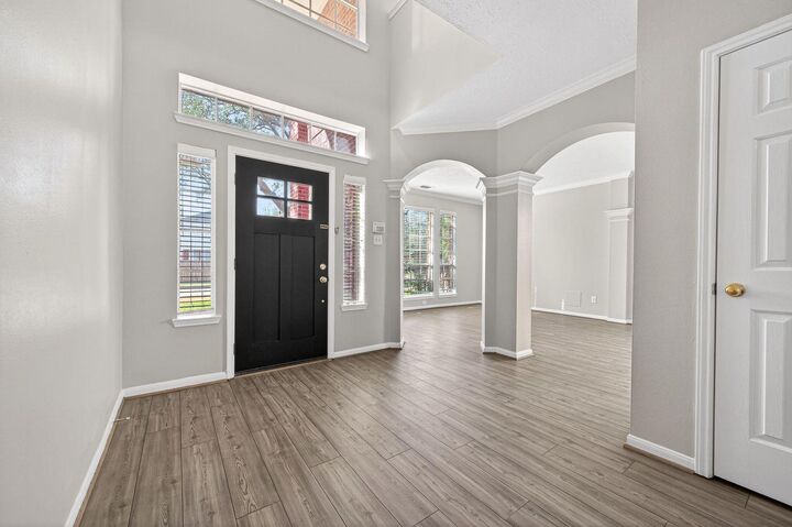 Property Photo: 11607 Oak Lake Park Drive TX 77498