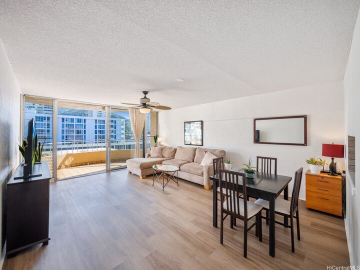 Property Photo:  1447 Kewalo Street 502  HI 96822 