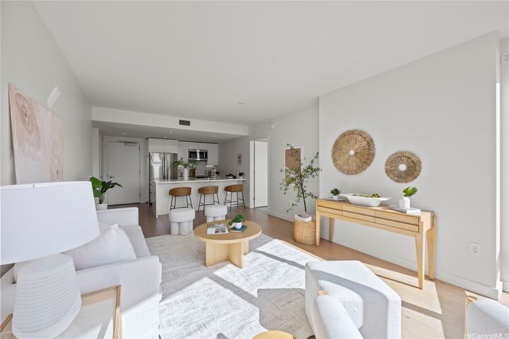 Property Photo:  1001 Queen Street 2404  HI 96814 