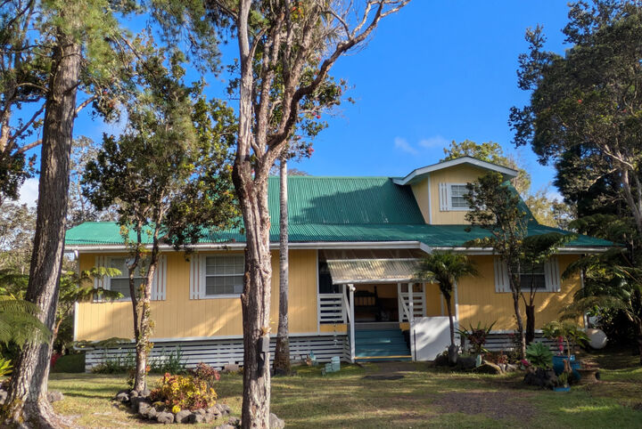 Property Photo:  11-3741-A Alaohia St  HI 96785 