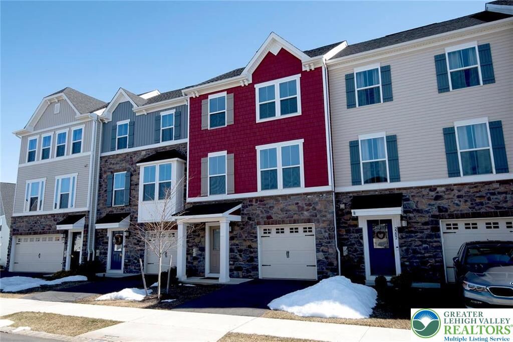 Property Photo:  2206 Cook Drive  PA 18045 