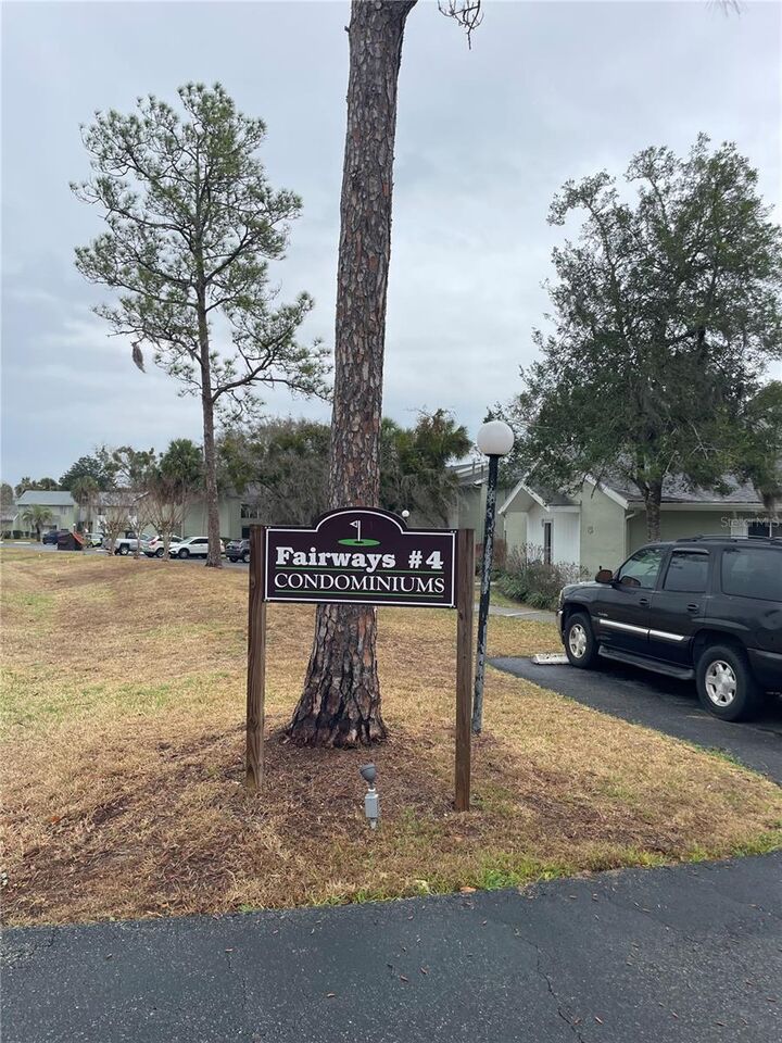 Property Photo:  596 Bahia Circle B  FL 34472 