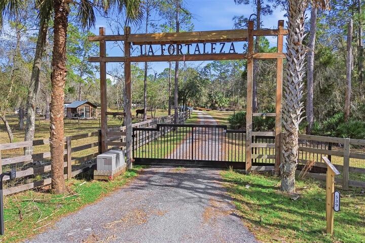 Property Photo:  539 Tabatha Drive  FL 32764 