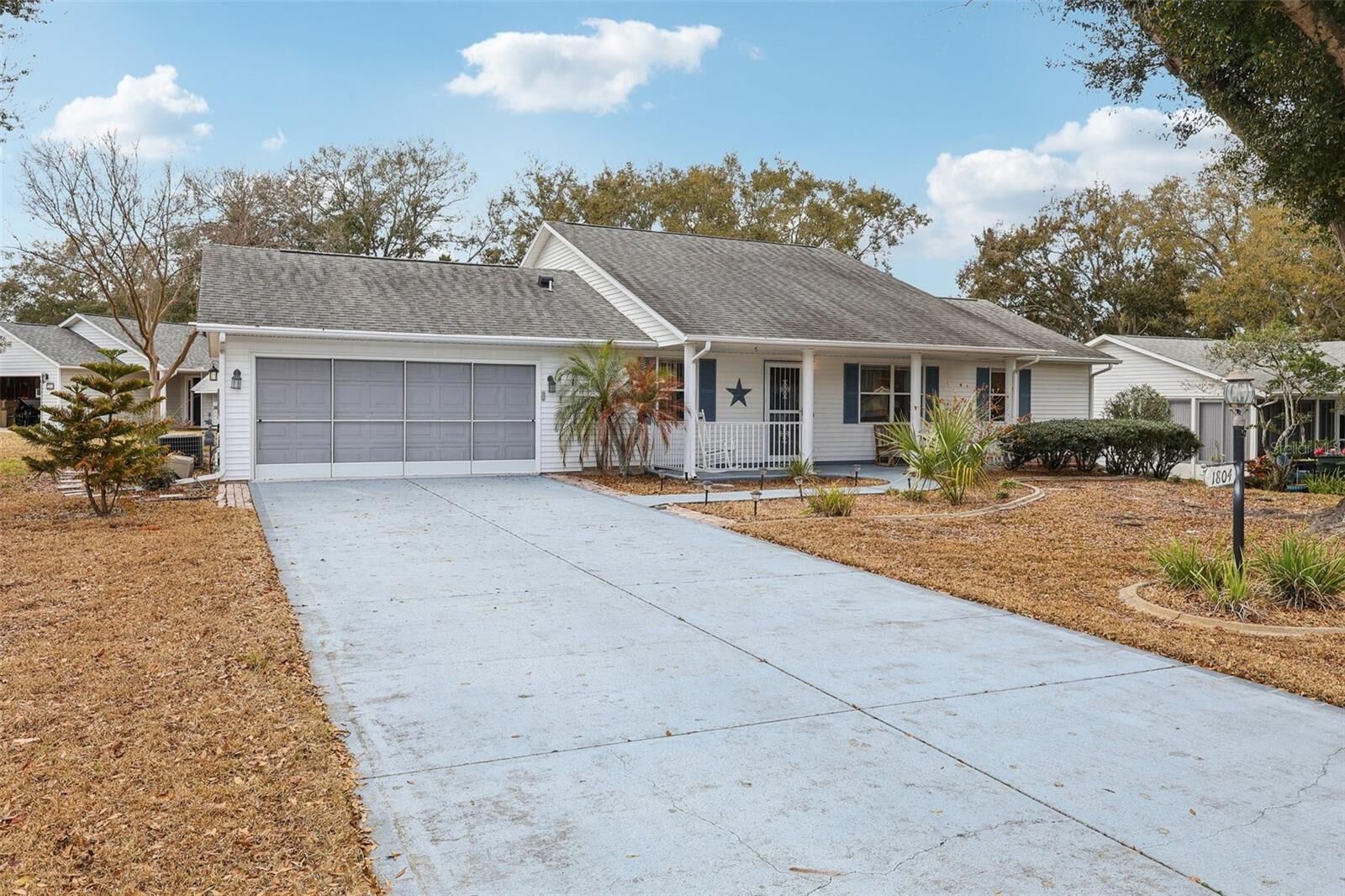 Property Photo:  1804 Tweed Court  FL 34788 