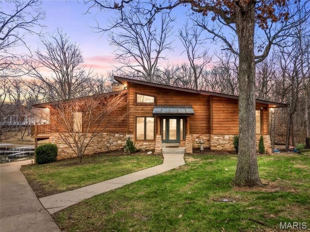 Property Photo: 628 Beaver Court MO 63367