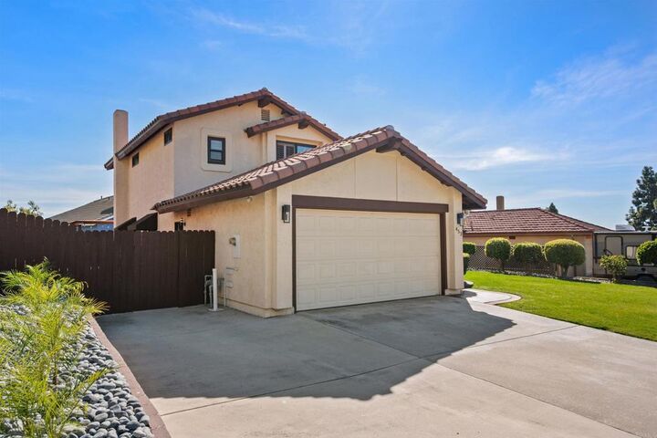 Property Photo:  453 Hidden Vista Drive  CA 91910 