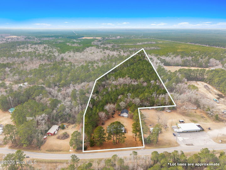 Property Photo: 2823 Maco Road NE NC 28451