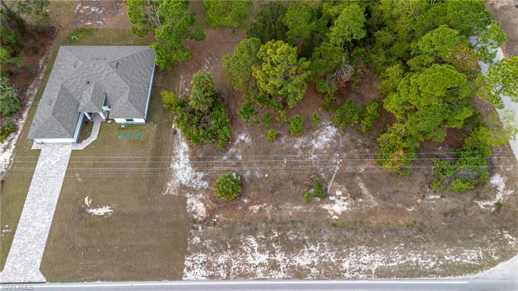 Property Photo: 796 Bell Blvd S FL 33974