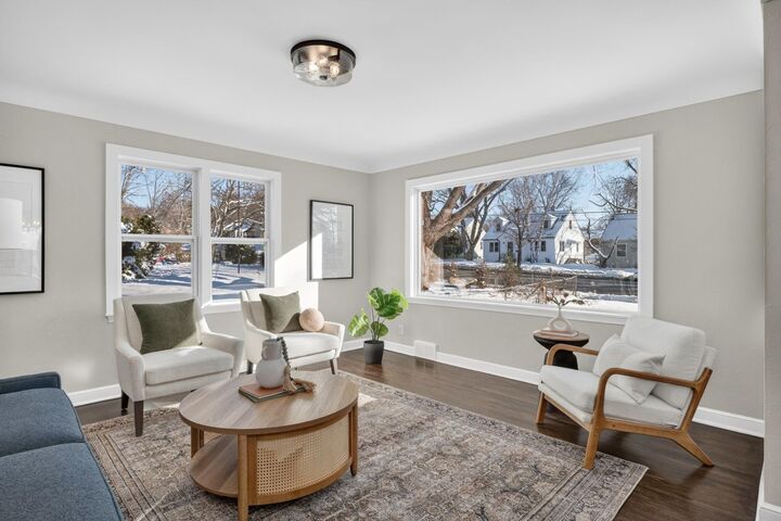 Property Photo:  1245 Dale Street N  MN 55117 