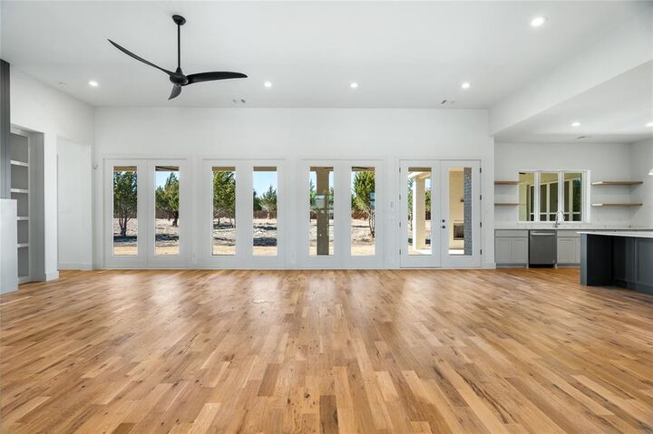 Property Photo:  1730 Carroll Moran Trail  TX 76065 
