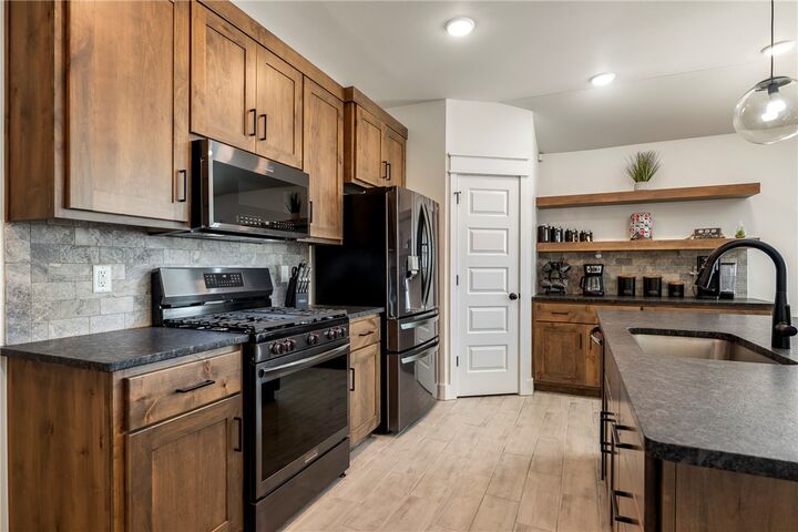 Property Photo: 637 Lewis Street AR 72751