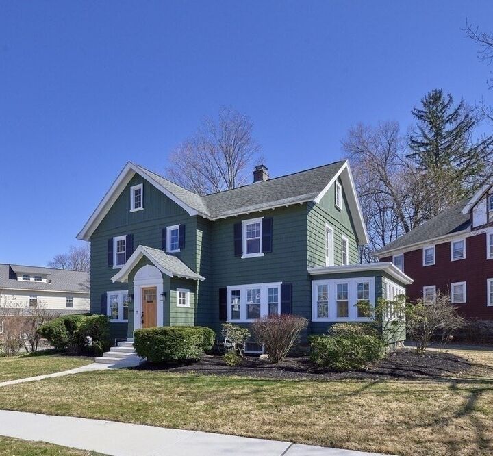 Property Photo:  108 Longfellow Road  MA 01602 