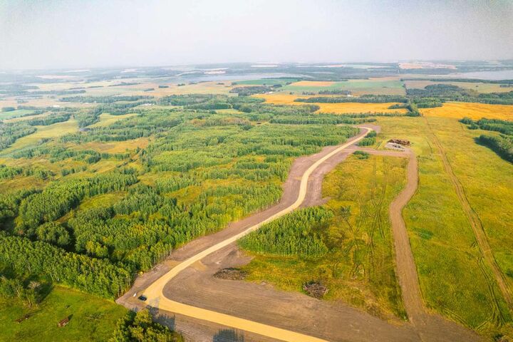 Property Photo: #1 - 423003 Range Road 14 AB T0C 2J0