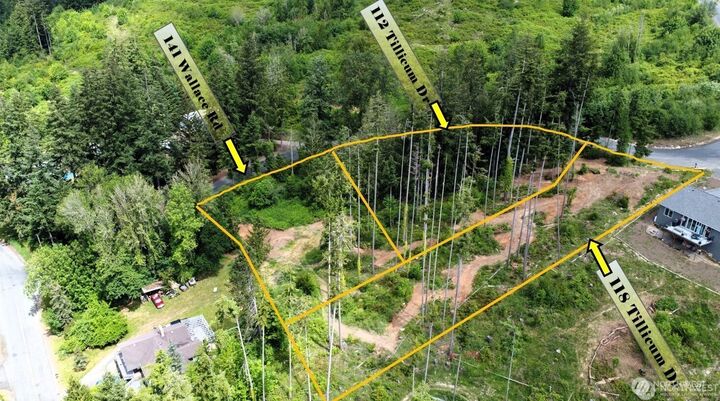 Property Photo:  112  Tillicum Road  WA 98532 