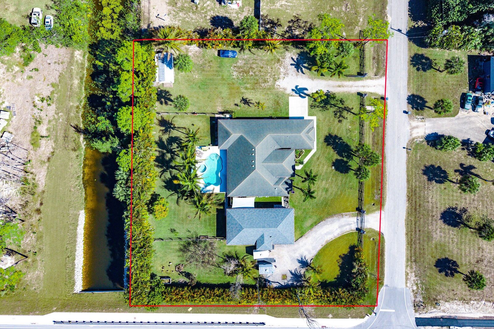 Property Photo:  15929 86th Road N  FL 33470 