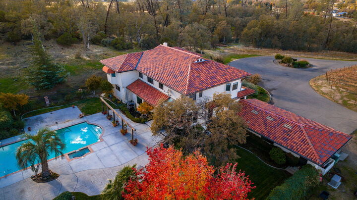 Property Photo: 22797 Silverlode Road CA 96073