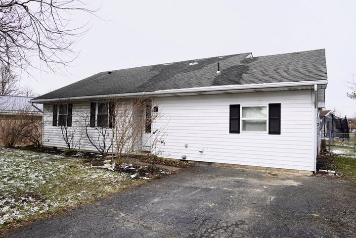 Property Photo:  278 Shawnee Trail  OH 45628 