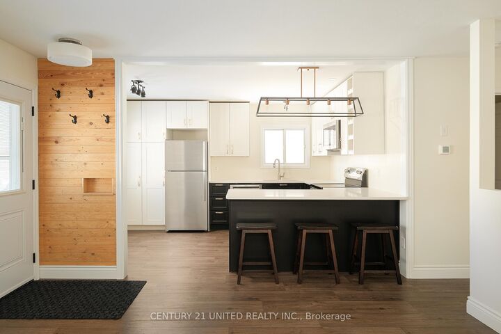 Property Photo:  123 Towerhill Road  ON K9H 7M7 