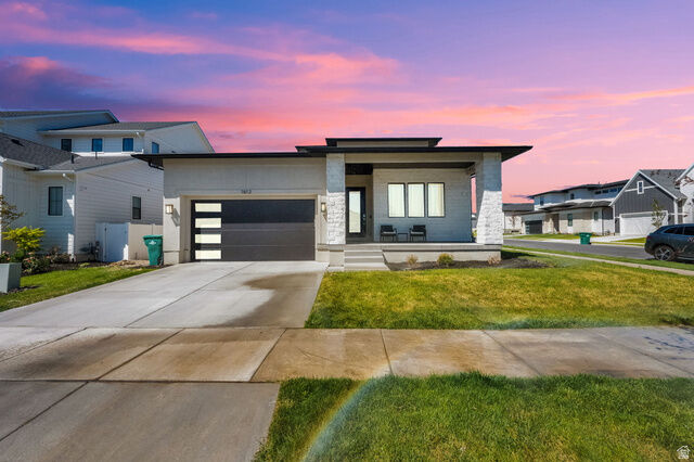 Property Photo:  1612 W Maple Brook Ln 27  UT 84065 