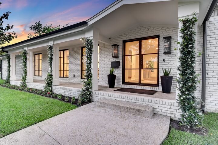 Property Photo:  3402 Monte Vista Drive  TX 78731 