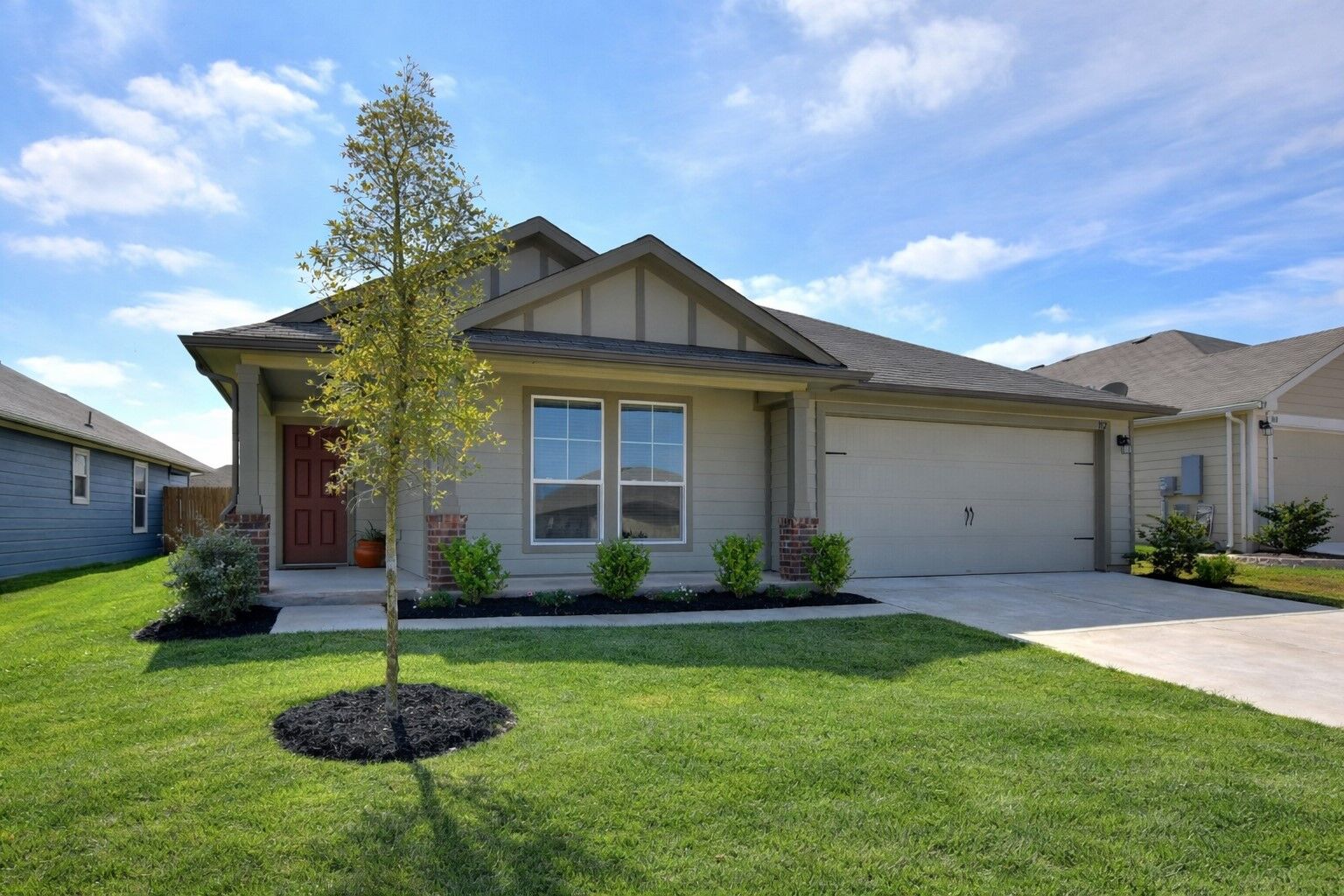 Property Photo:  102 Sulphur River Loop  TX 78634 