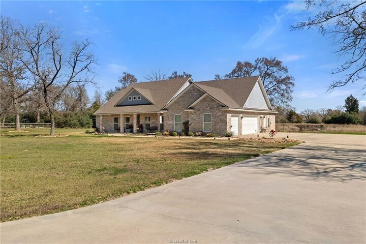 Property Photo:  9066 King Oaks Drive  TX 77861 