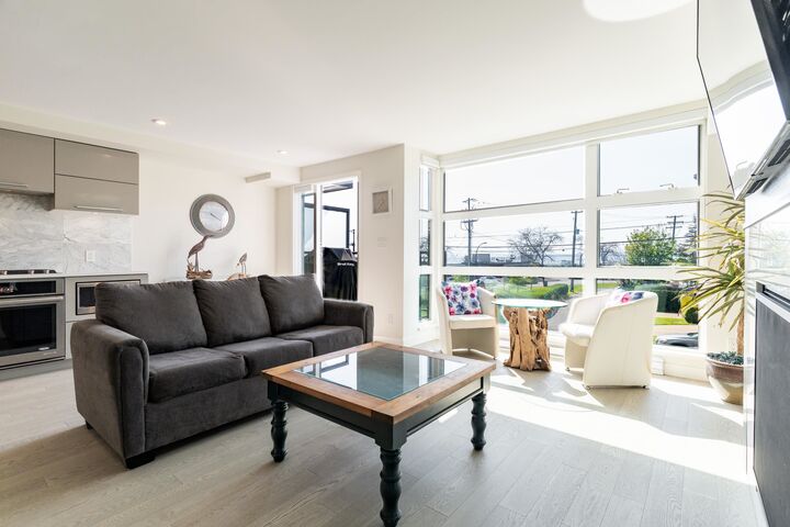 Property Photo: 1160 Oxford Street 203 BC V4B 0B3