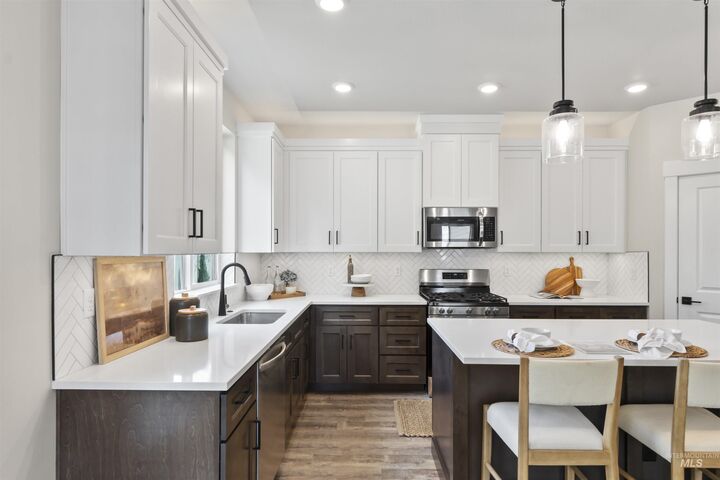 Property Photo:  222 S Turner Ave.  ID 83669 