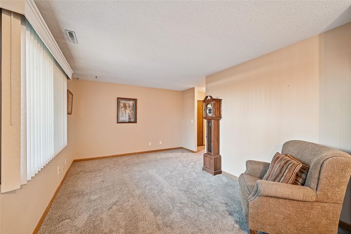 Property Photo:  6835 Preston Terrace Court SW 2  IA 52404 