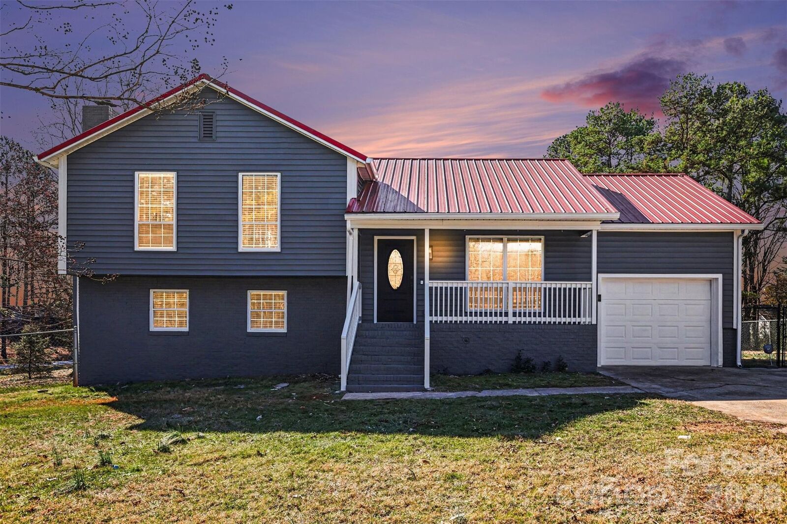 Property Photo:  1901 Waverly Drive  NC 28112 
