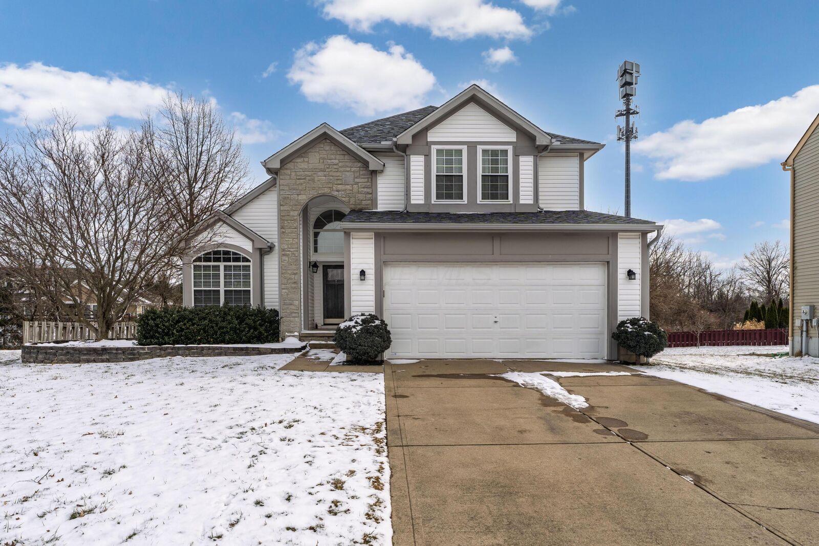 Property Photo:  9230 Echo Hill Court  OH 43240 