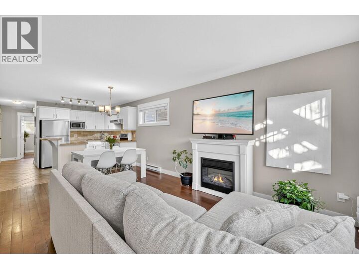 Property Photo:  1390 Dilworth Crescent 109  BC V1Y 4M5 