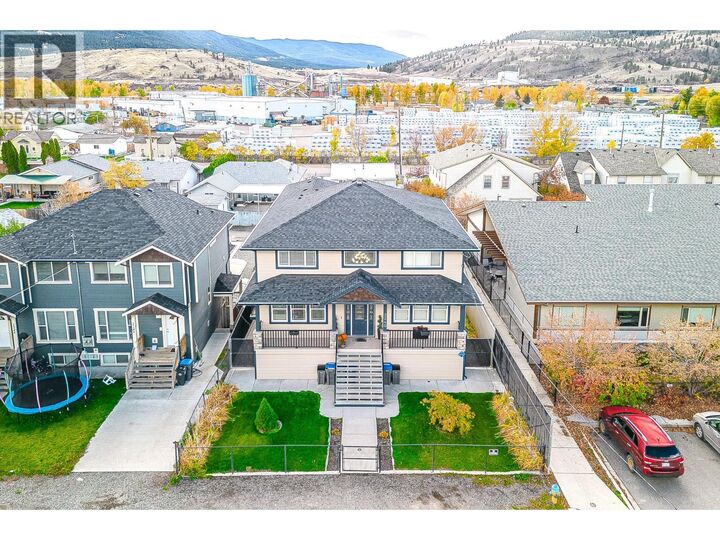 Property Photo: 2240 Jackson Avenue BC V1K 1B8