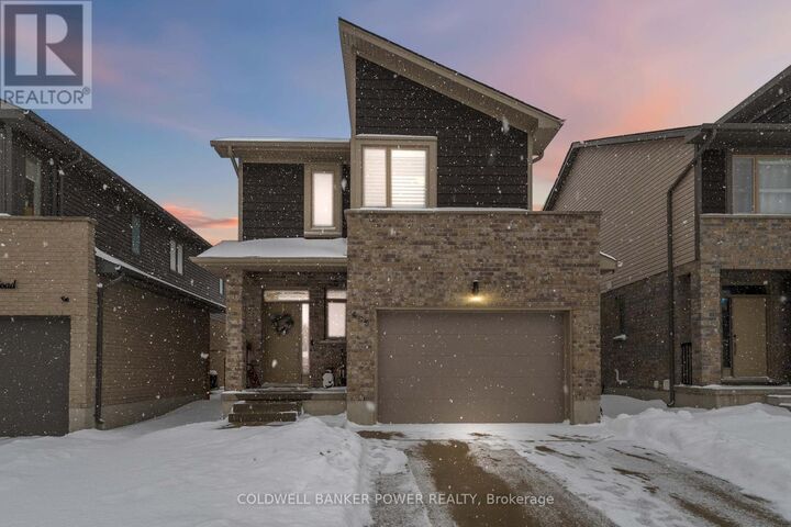 Property Photo:  405 Edgevalley Road  ON N5V 0C2 