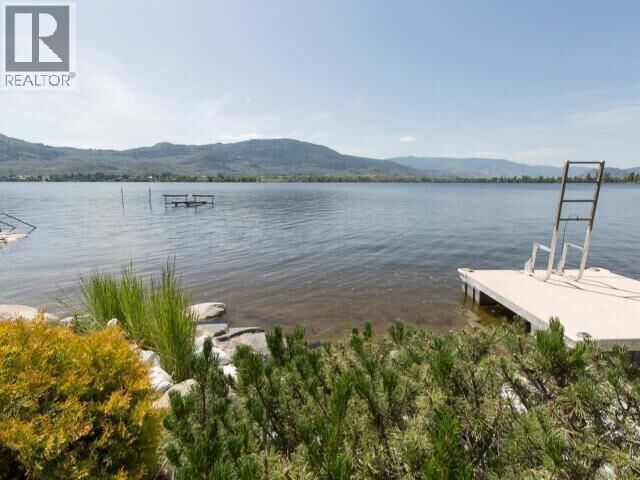 Property Photo: 2418 Lakeshore Drive 302 BC V0H 1V6