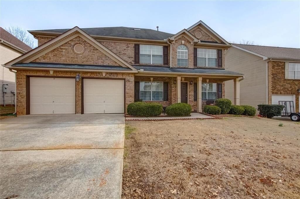 Property Photo: 1828 Sandy Trail Drive GA 30228