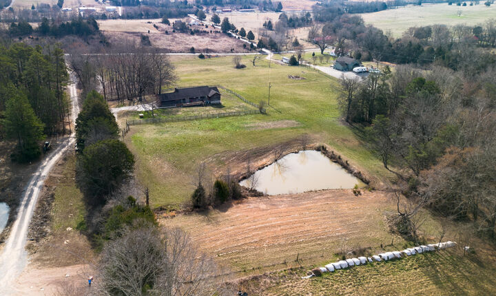 Property Photo:  7157 Old State Highway 28  TN 37367 