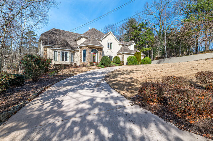 Property Photo:  807 Candlewood Trail  TN 37421 