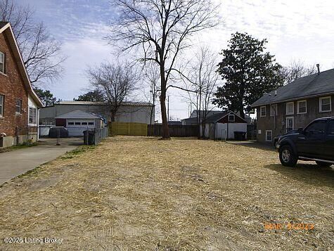 Property Photo:  1520 Lincoln Ave  KY 40213 