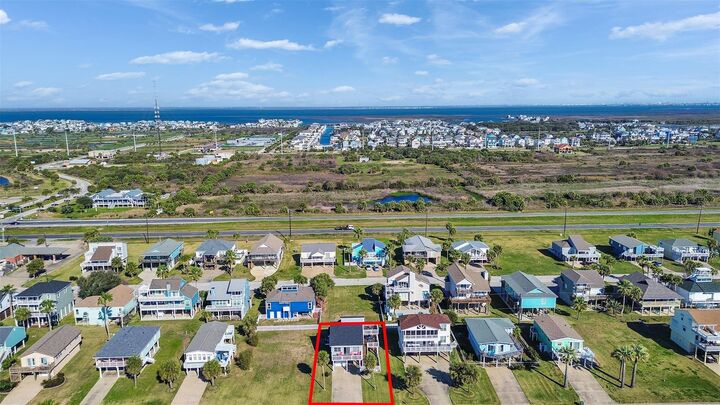 Property Photo:  13618 Pirates Beach Boulevard  TX 77554 