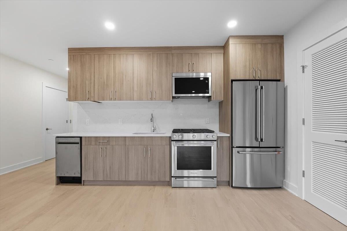 Property Photo:  303 Madison St 508  NJ 07030 