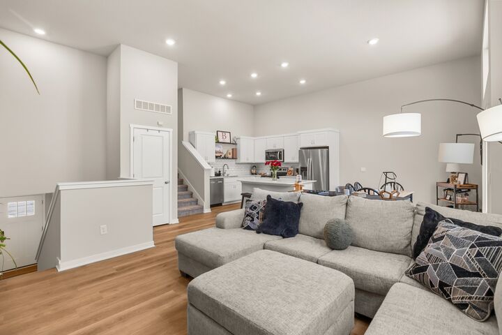 Property Photo:  9612 Heightsview Drive  IA 50266 