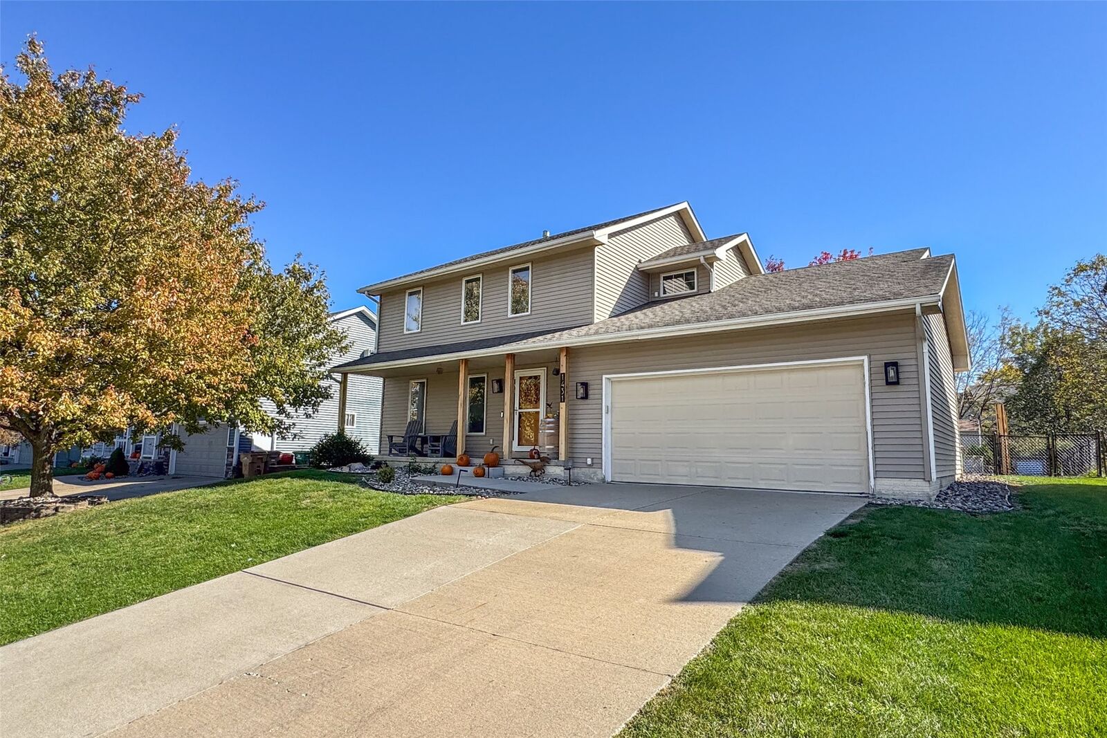 Property Photo:  1431 Alderwood Drive  IA 50009 