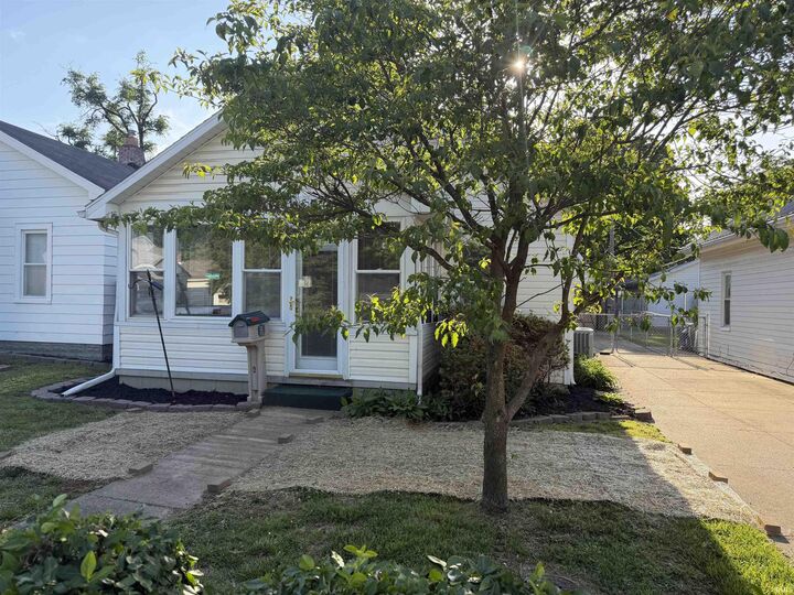 Property Photo:  1317 Lodge Avenue  IN 47714 