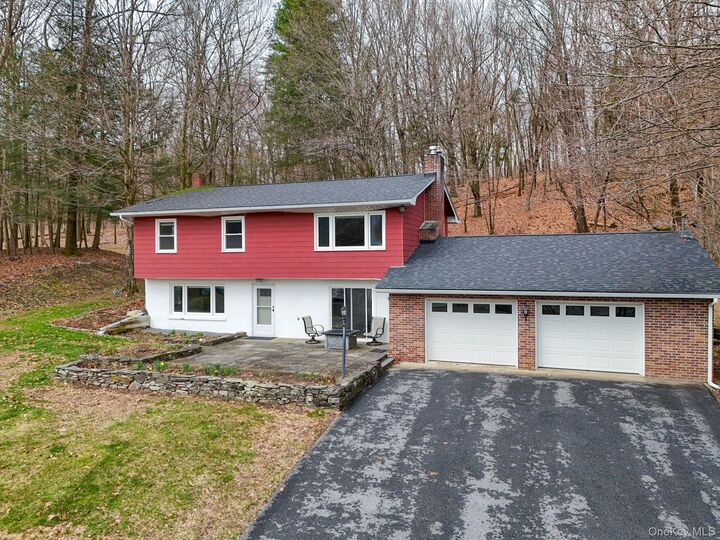 Property Photo:  563 Spring Lake Road  NY 12571 